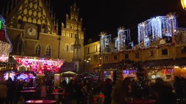 Yılbaşı pazarı 24 Aralık 2024 Wroclaw Polonya