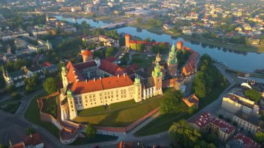 Krakow Eski Şehir Manzarası Polonya 'da İHA Tarafından Yukarıdan