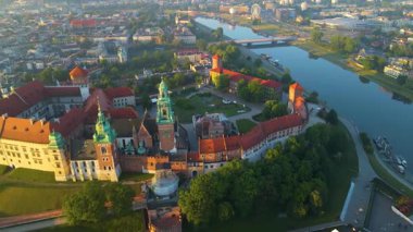 Krakow Eski Şehir Manzarası Polonya 'da İHA Tarafından Yukarıdan