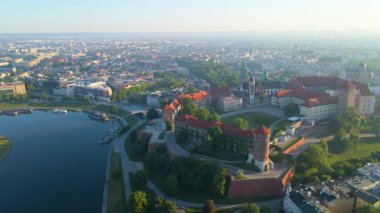 Krakow Eski Şehir Manzarası Polonya 'da İHA Tarafından Yukarıdan