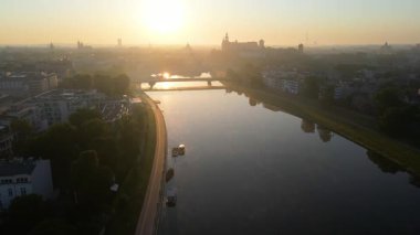 Eski Krakow Polonya üzerinde günbatımı