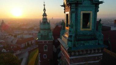 Eski Krakow Polonya üzerinde günbatımı