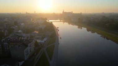 Eski Krakow Polonya üzerinde günbatımı