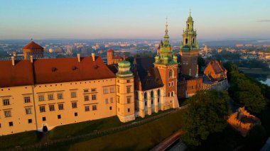 Krakow Wawel Kalesi İHA görünümü