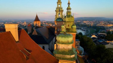 Krakow Wawel Kalesi İHA görünümü