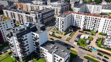 Şehir sokağı Yeni modern bölge mimari konut inşaatı Wroclaw Polonya