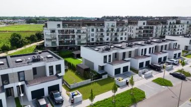 Yeni ilçe binası modern mimari Wroclaw Polonya