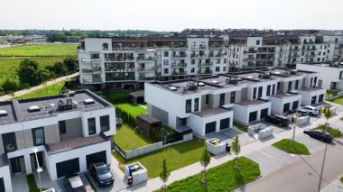 Yeni ilçe binası modern mimari Wroclaw Polonya