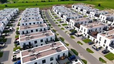 Yeni ilçe binası modern mimari Wroclaw Polonya