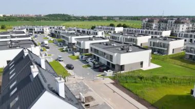 Yeni ilçe binası modern mimari Wroclaw Polonya