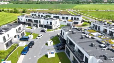 Yeni ilçe binası modern mimari Wroclaw Polonya