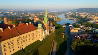 Krakow Wawel Kalesi İHA görünümü