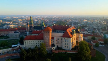 Krakow Wawel Kalesi İHA görünümü
