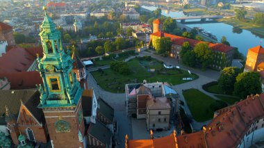 Krakow Wawel Kalesi İHA görünümü