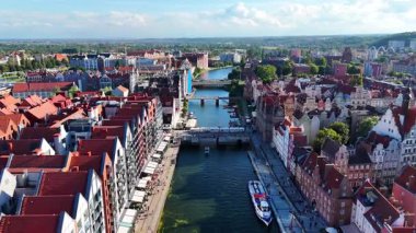 Gdansk Polonya üzerinden eski şehir merkezi manzarası