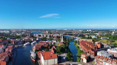 Gdansk Polonya üzerinden eski şehir merkezi manzarası