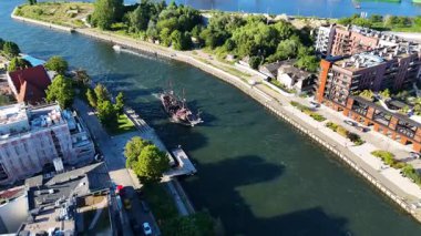 5 Ağustos 2025 Gdansk Polonya üzerinden eski şehir merkezi manzarası
