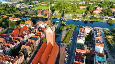 Şehrin merkez merkezi. Eski kasaba manzaralı. Elblag Polonya 'dan.