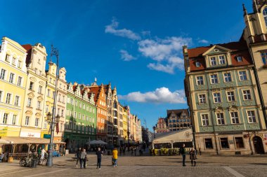 15 Ekim 2023 'te Eski Kasaba' nın manzarası. Wroclaw Polonya