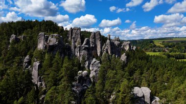 Benzersiz kayalar dağ Adrspasske skaly Ulusal Park Adrszpach, Çek Cumhuriyeti