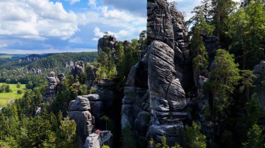 Benzersiz kayalar dağ Adrspasske skaly Ulusal Park Adrszpach, Çek Cumhuriyeti