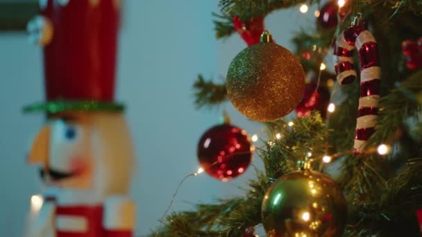 Christmas Tree Balls Night Room — Stock Video