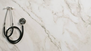 Doktor önerileri için Kara Cuma tıbbi geçmişi