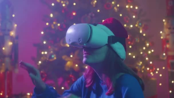 Girl Virtual Reality Headset Goggles Christmas Time — Stock Video