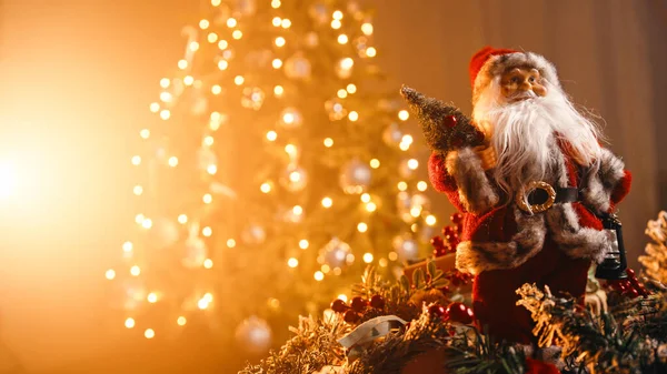 วของของเล นซานตาคลอสก นไม ในว นคร มาส — ภาพถ่ายสต็อก