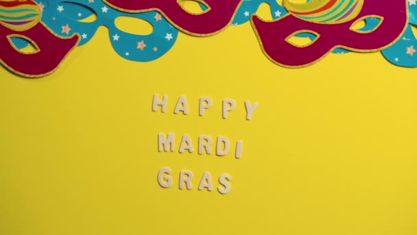 Flat Layer Mardi Gras Yellow Background Holiday Party — Stock videók
