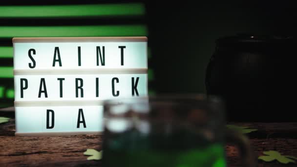 Saint Patricks Day Green Beer Celebration Background — Vídeo de Stock