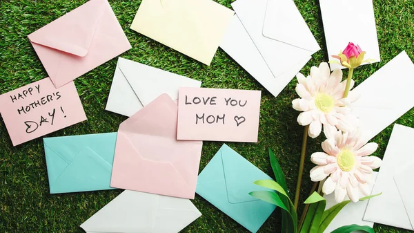 Finden Sie Einen Muttertagsbrief Hintergrund — Stockfoto