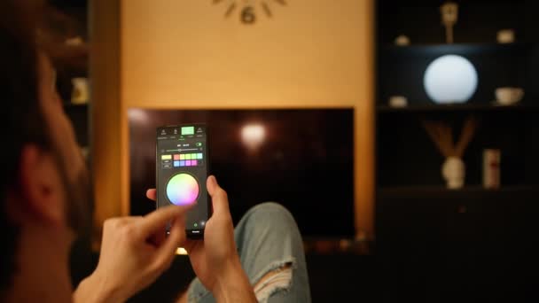 Zmiana Koloru Świateł Domu Automatyki Domowej — Wideo stockowe