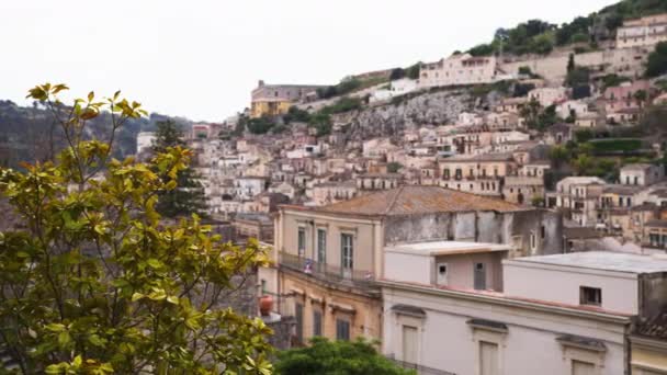 シチリア島のラグーザ イブラ旧中世の都市イタリア島 — ストック動画
