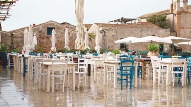 Sicilya, İtalya 'da okyanus kıyısındaki Marzamim küçük kostal şehri.