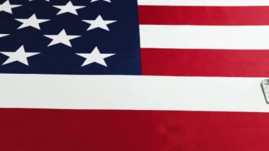 Amerikan Bayrağının Askeri Plakası.