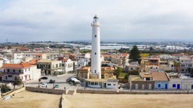 Sicilya 'daki Punta Secca antik deniz feneri.