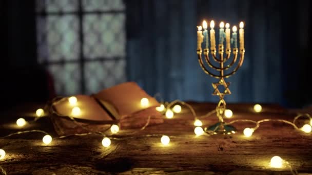 Happy Chanukka Hintergrund Mit Kerzenständer Und Kopierraum — Stockvideo