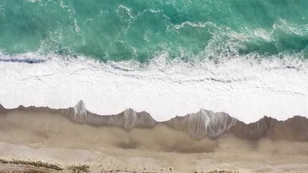 Stormy Waves Ocean Windy Daylight Aerial View — Stockvideo