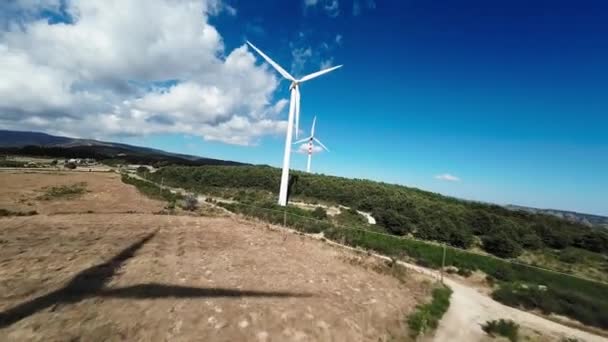 Technologie Van Windenergie Bergen Vanuit Lucht Bekeken — Stockvideo