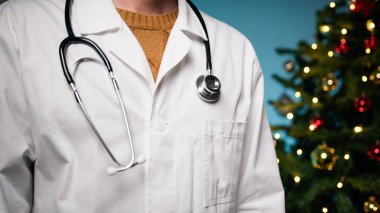 Tıbbi operatör Noel 'i kutlamaya hazırlanıyor. .
