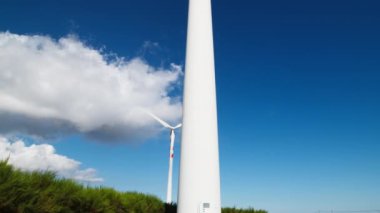 Yenilenebilir enerji formlarını artırmak için rüzgar türbinleri kullanılıyor