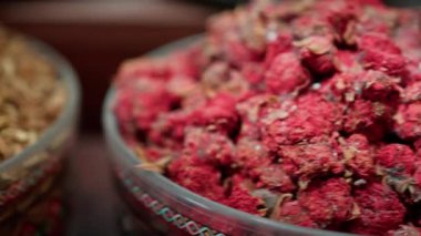 Linden Baharatları, Safran ve Nar Çiçeği Çayı