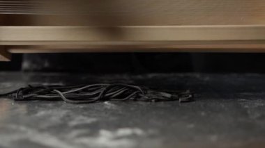 İtalyan Siyah Spagettisi Restoran Yemekleri İçin Gitar Aletleri Çerçevesinde.