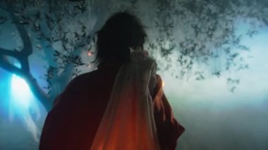 Cadılar Bayramı Kırsalında Canavarlar