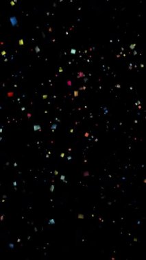 Siyah Arkaplana Düşen Renkli Konfeti.