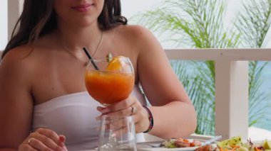 İtalyan Taze Portakallı Kokteyl . 