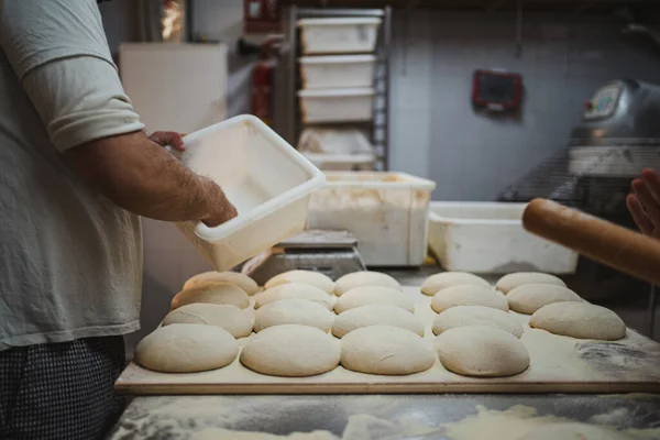 Many Preshaped Pizza Dough Balls Flour Kitchen Bakery — Stock Photo, Image