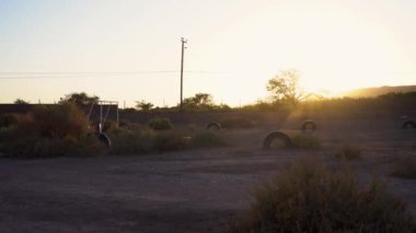 San Pedro de Atacama, Şili 'deki bir futbol sahasında atılan golün arka ışıklandırması.