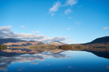 Cumbria, İngiltere 'de Derwentwater Gölü